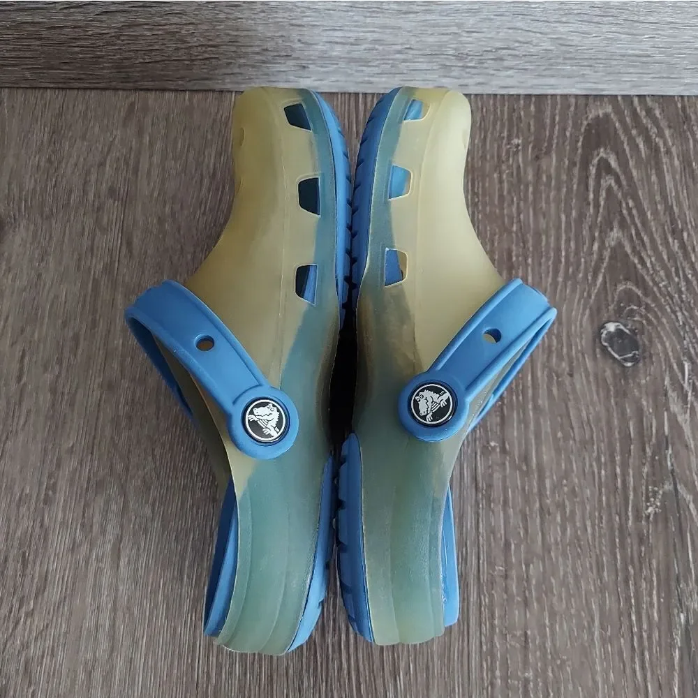 Crocs Kids Size 2 Clog Blue and Translucent Yellow Toddler Water Slip On Shoes